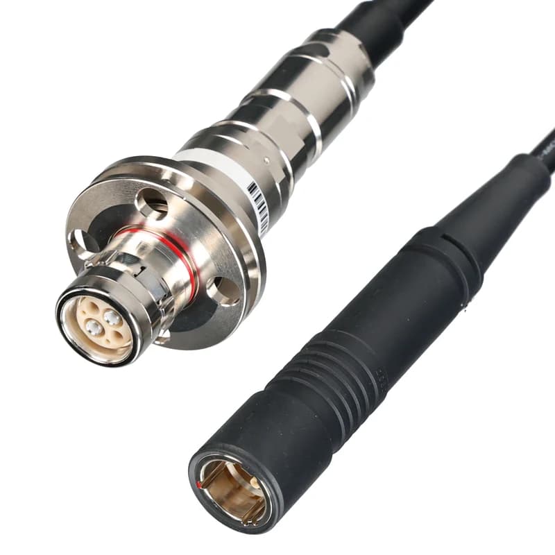 SMPTE flanged panel socket and matching cable plug