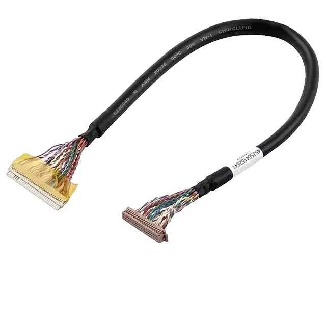 Black-sheathed cable with FFC connector and double-row socket connector